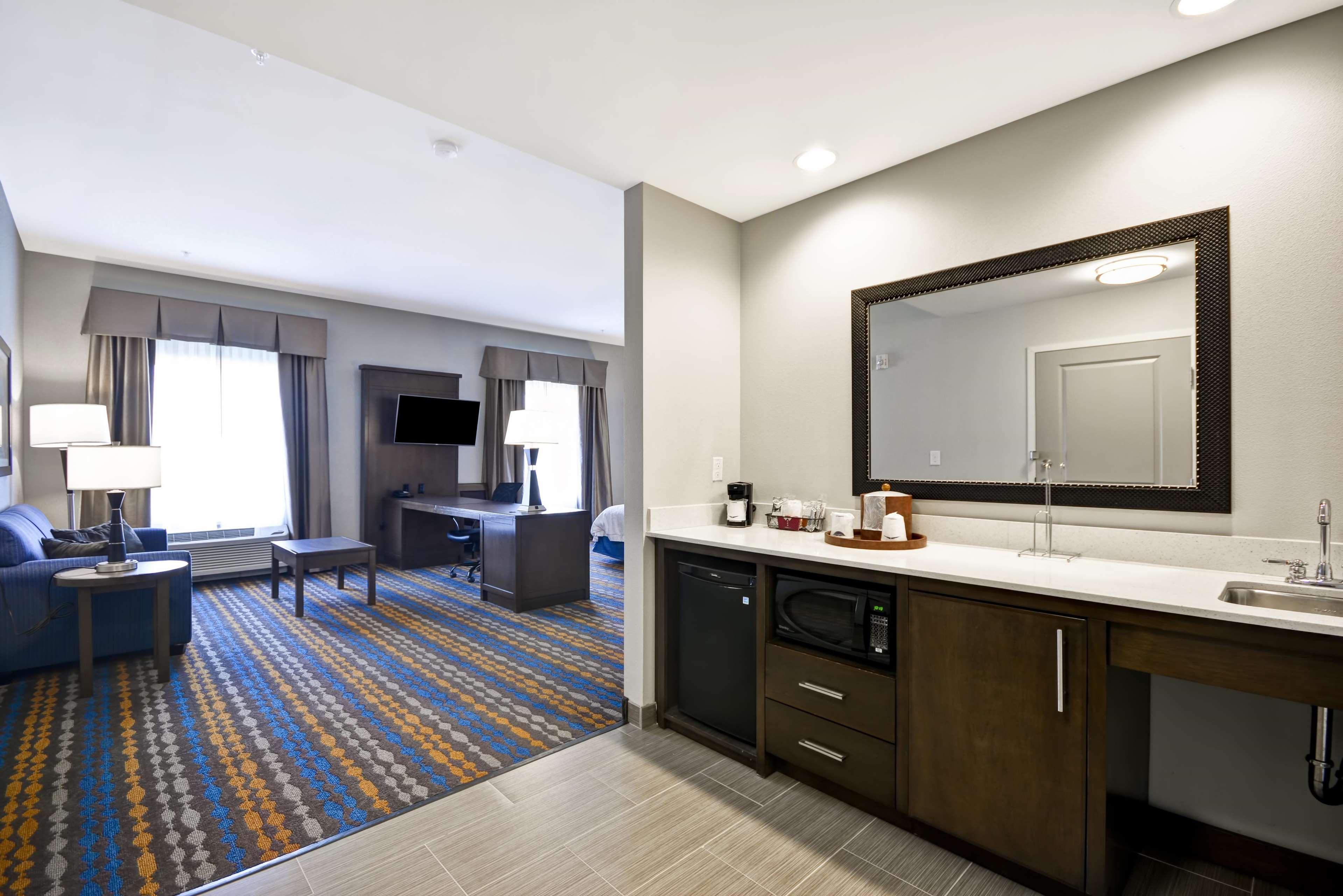 Hampton Inn Kenedy Exteriör bild