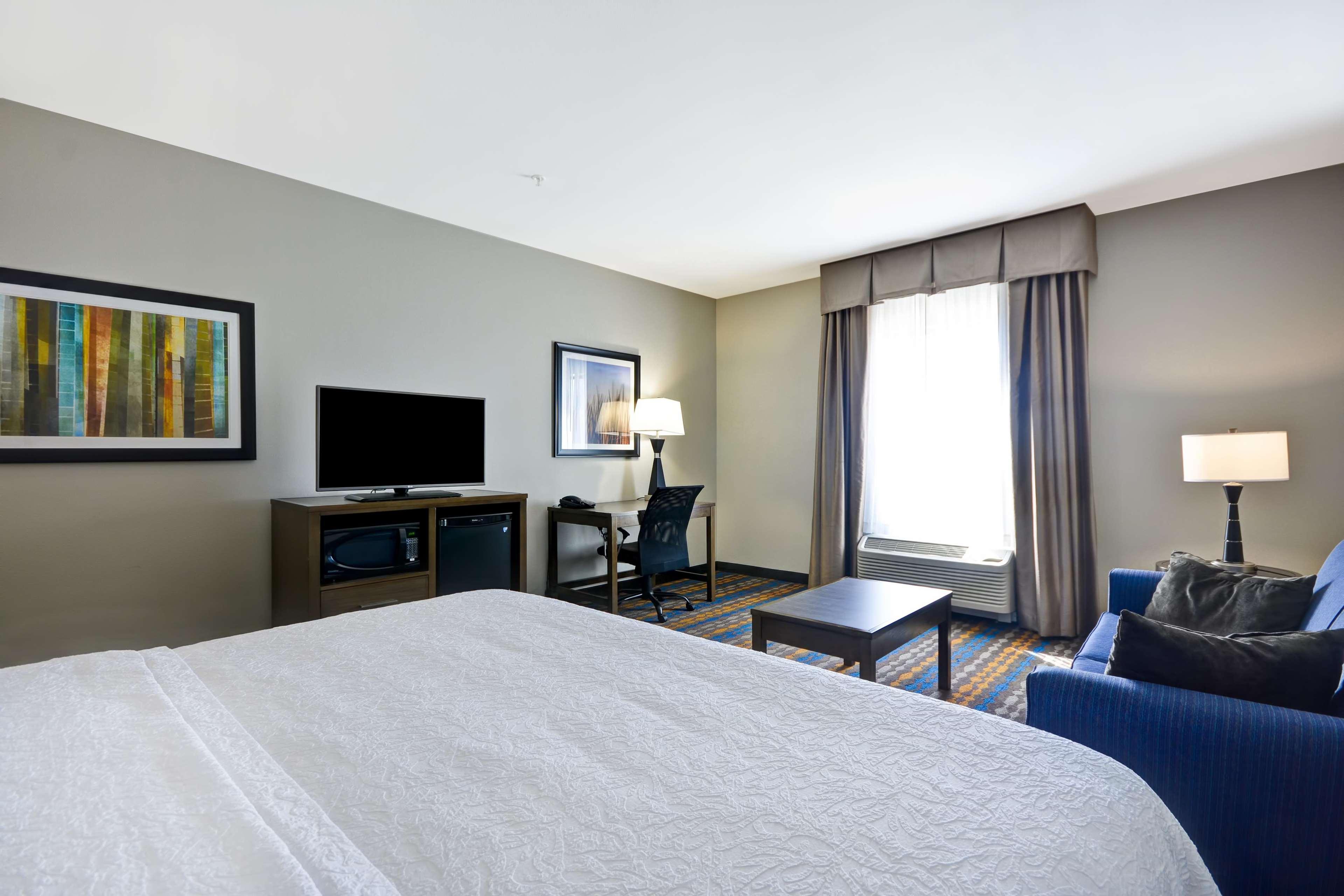 Hampton Inn Kenedy Exteriör bild