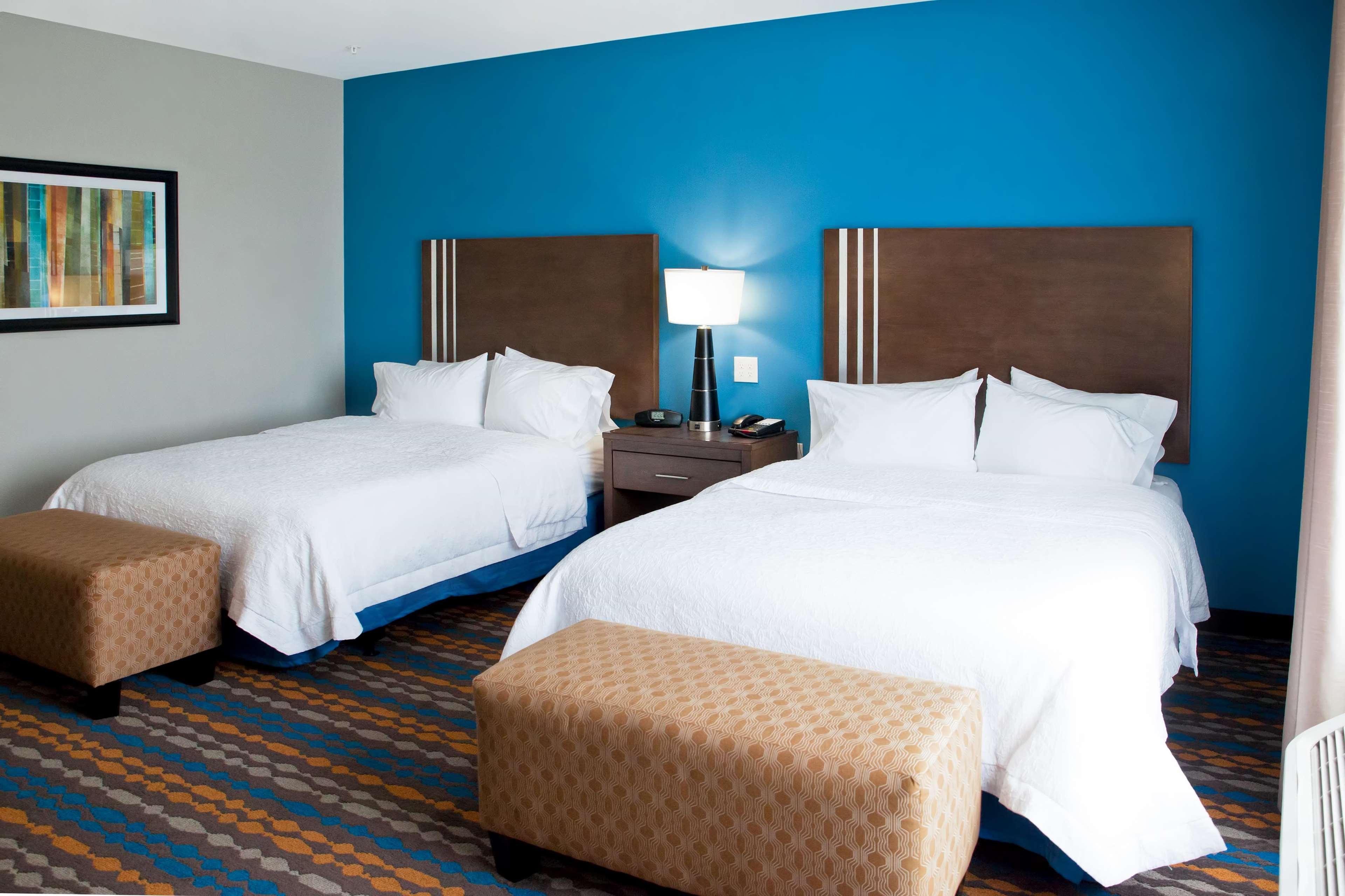 Hampton Inn Kenedy Exteriör bild